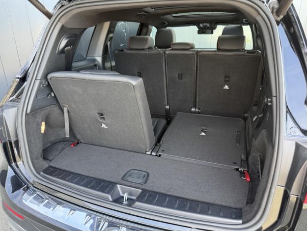 MERCEDES-BENZ GLB 200 d AMG Line  