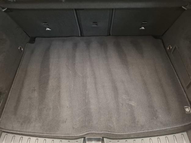 MERCEDES-BENZ GLA 200 Progressive Line  