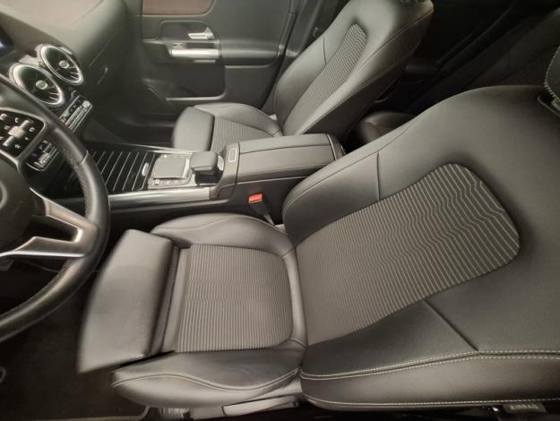 MERCEDES-BENZ GLA 200 Progressive Line  