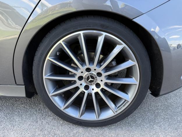 MERCEDES-BENZ Classe A 180 136ch AMG Line 7G-DCT  