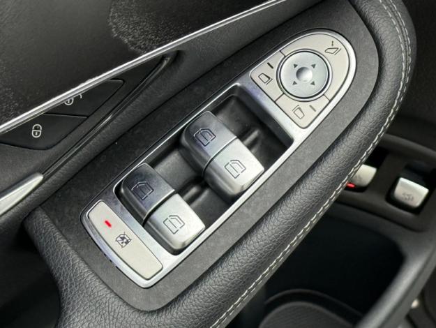 MERCEDES-BENZ GLC Coupé GLC 300 d 4MATIC Coupé AMG Line  