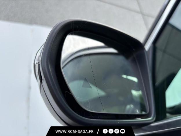 MERCEDES-BENZ GLB 200 d AMG Line  