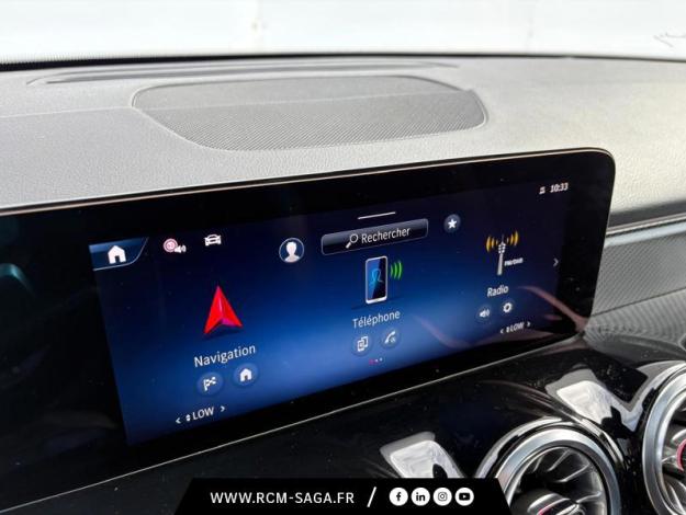 MERCEDES-BENZ GLB 200 d AMG Line  