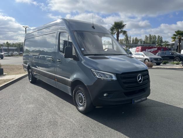 MERCEDES-BENZ Sprinter 319 CDI Fourgon Toit sureleve Long  43 s 6 cylindres