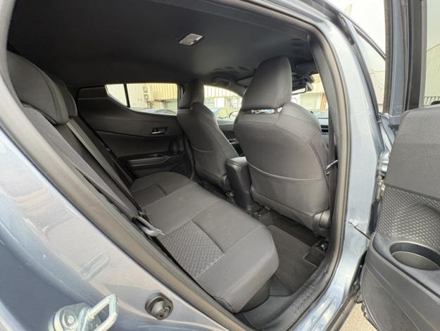TOYOTA C-HR 1.8 Hybride 122 Design Ultimate  1.8 122 ch 