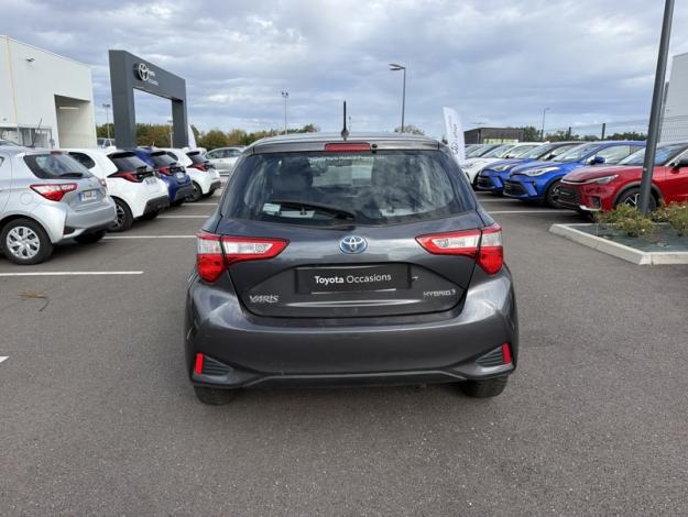 TOYOTA Yaris 100 HYBRID Dynamic  