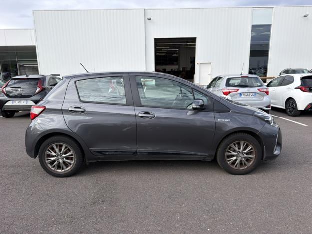 TOYOTA Yaris 100 HYBRID Dynamic  