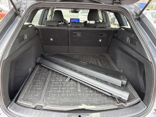 TOYOTA Corolla Touring Sports Hybride 1.8L 140h Dynamic  