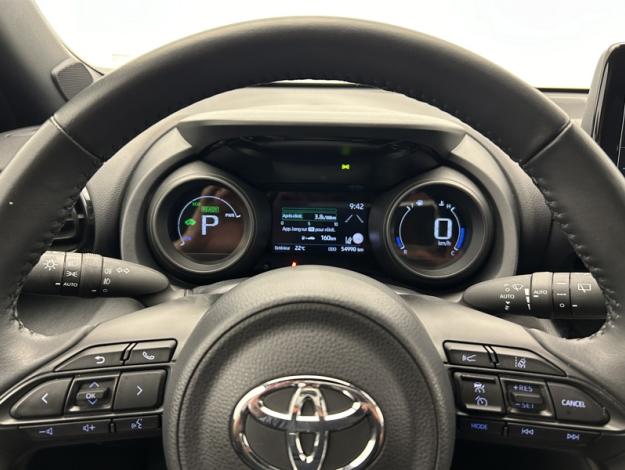 TOYOTA Yaris Cross 1.5 HYBRID 116H DESIGN AUTO   