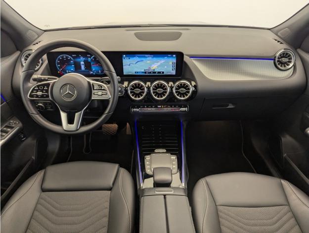 MERCEDES-BENZ GLA 200 d Progressive Line  