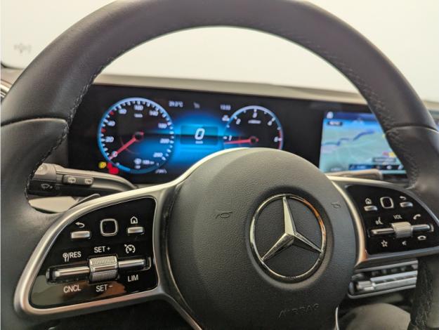 MERCEDES-BENZ GLA 200 d Progressive Line  
