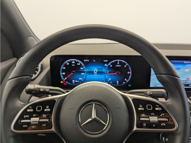 MERCEDES-BENZ GLA 200 d Progressive Line  