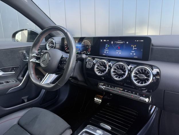 MERCEDES-BENZ Classe A 250 e Hybrid EQ AMG Line  Classe A 250 e AMG Line