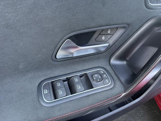 MERCEDES-BENZ Classe A 250 e Hybrid EQ AMG Line  Classe A 250 e AMG Line