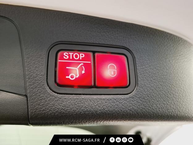 MERCEDES-BENZ GLA 200 d AMG Line  