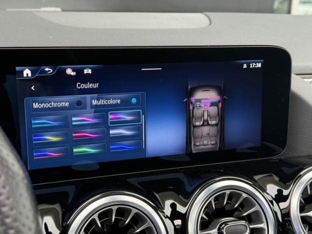 MERCEDES-BENZ GLA 200 d AMG Line  