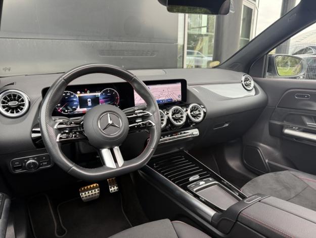 MERCEDES-BENZ GLA 200 d AMG Line  
