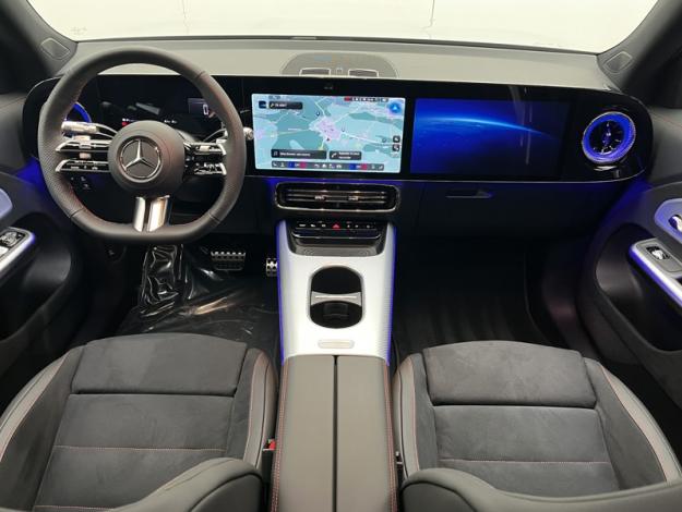MERCEDES-BENZ GLB 200 AMG Line  GLB 200 AMG Line