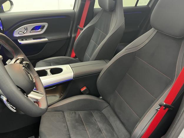 MERCEDES-BENZ GLB 200 AMG Line  GLB 200 AMG Line