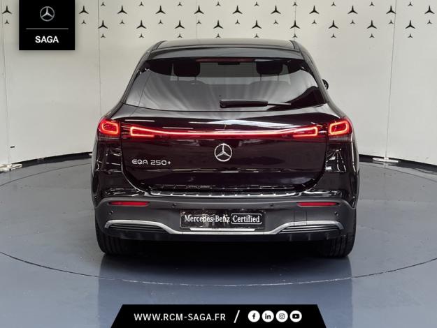 MERCEDES-BENZ EQA 250+ AMG Line  