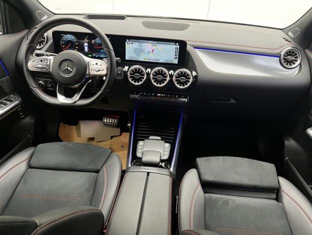 MERCEDES-BENZ EQA 250+ AMG Line  