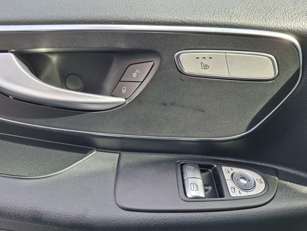 MERCEDES-BENZ Vito 119 CDI 4x4 Mixto Long  