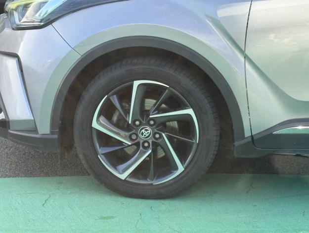 TOYOTA C-HR 2.0 Hybride 184 Graphic  