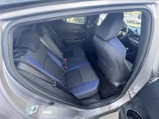 TOYOTA C-HR 2.0 Hybride 184 Graphic  