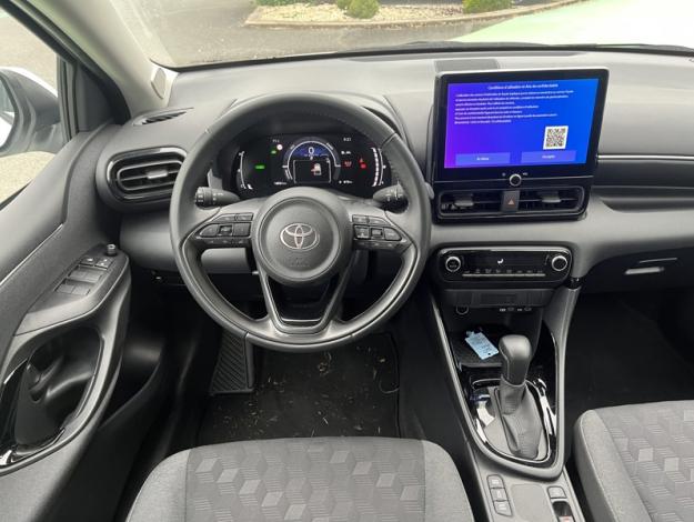 TOYOTA Yaris Hybride 116h Design  
