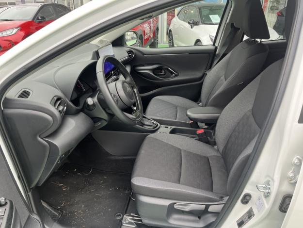 TOYOTA Yaris Hybride 116h Design  