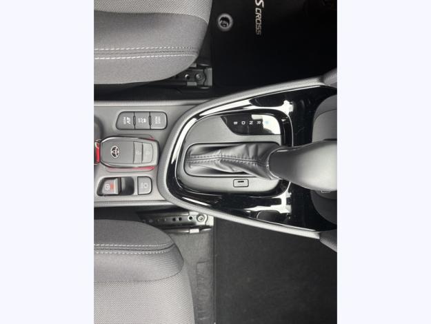 TOYOTA Yaris Cross 1.5 HYBRID 130H DESIGN AUTO  YARIS CROSS 130H 2WD DESIGN PACK CARGO VD MC26