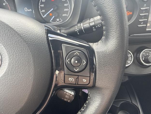 TOYOTA Yaris 70 VVT-i Dynamic  1.0 69 ch 