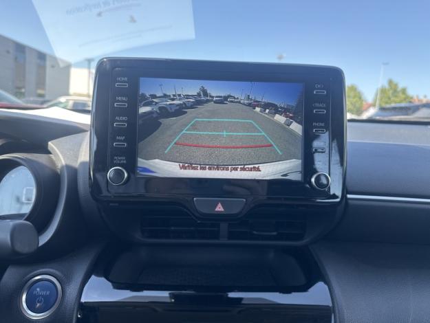 TOYOTA Yaris Cross 116h Dynamic business  