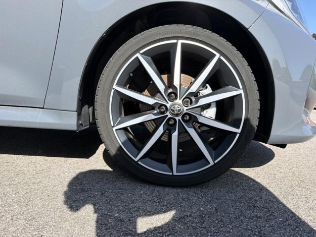 TOYOTA Yaris Hybride 130h GR SPORT  