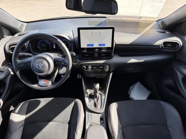 TOYOTA Yaris Hybride 130h GR SPORT  