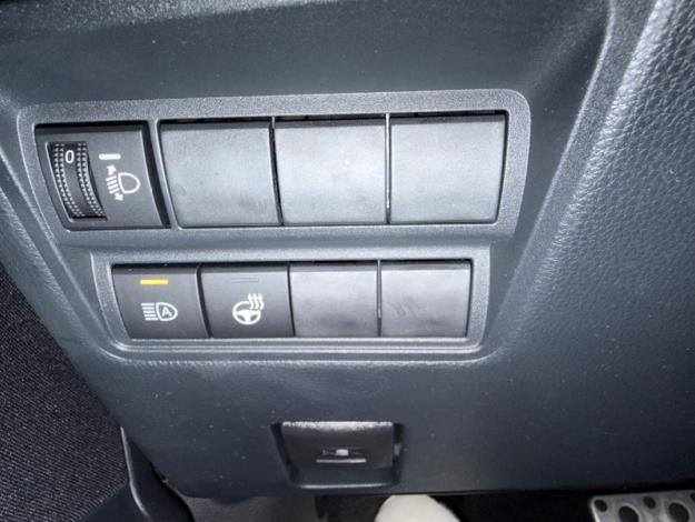 TOYOTA Yaris Hybride 130h GR SPORT  