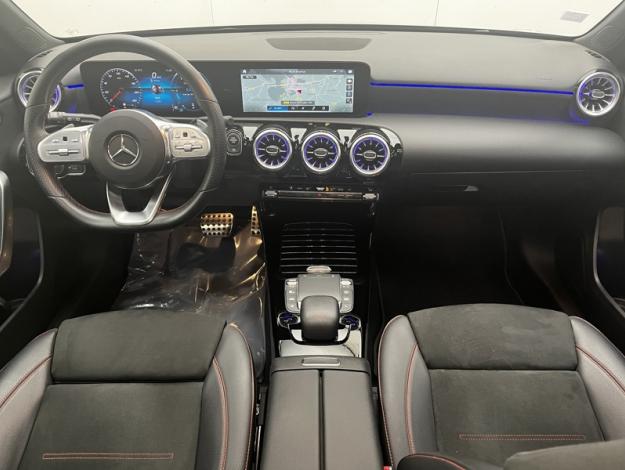 MERCEDES-BENZ Classe A 200 AMG Line  
