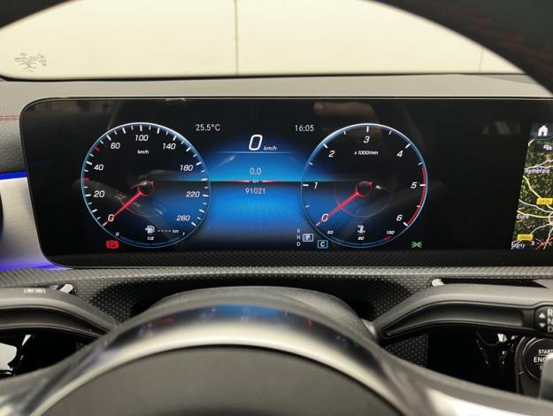 MERCEDES-BENZ CLA Coupé CLA 200 d Coupé AMG Line AMG Line 