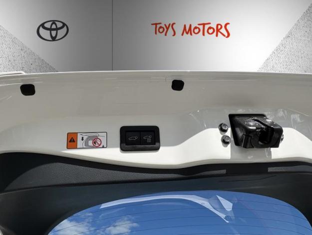 TOYOTA C-HR 1.8 Hybride 140ch Design Pack Confort  