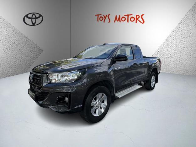 TOYOTA Hilux 2.4 D-4D X-TRA Légende 4WD  