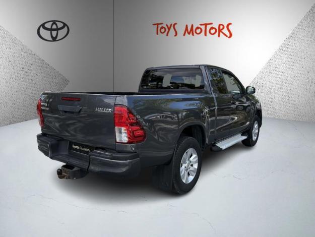 TOYOTA Hilux 2.4 D-4D X-TRA Légende 4WD  