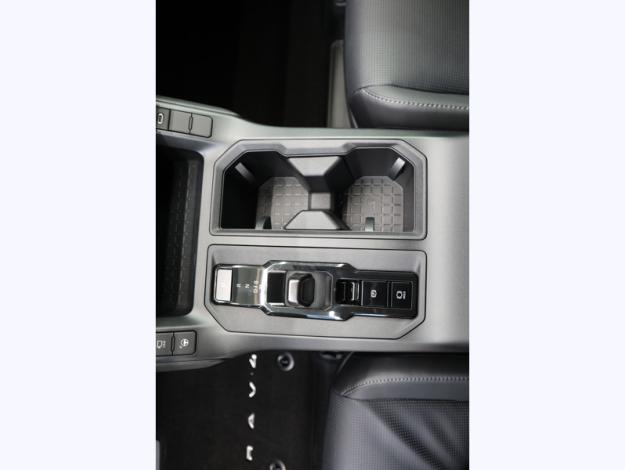 TOYOTA RAV4 Hybride 2WD 185ch Lounge NG  RAV4 HYBRID 183CH 2WD LOUNGE NG VD