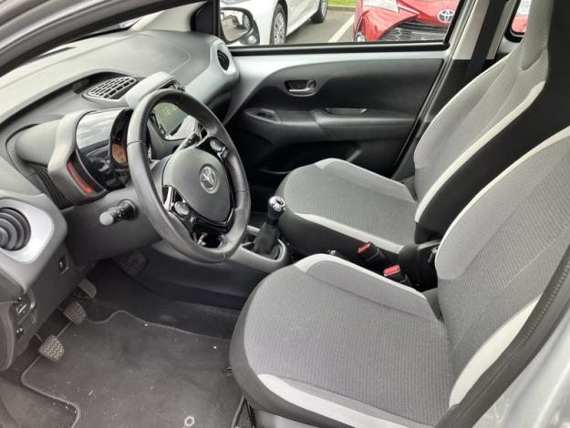 TOYOTA Aygo x-play MY20  1.0 72 ch 