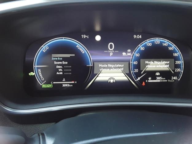 TOYOTA Corolla Hybride 1.8L 140h Design  