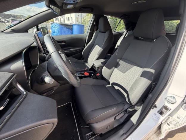 TOYOTA Corolla Hybrid Dynamic Business  1.8 122 ch 