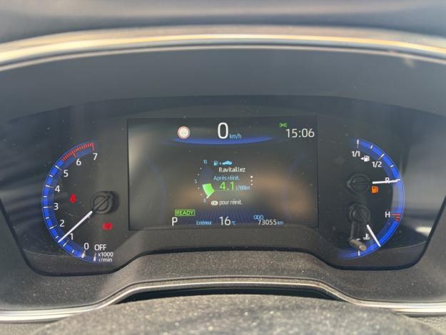TOYOTA Corolla Hybrid Dynamic Business  1.8 122 ch 