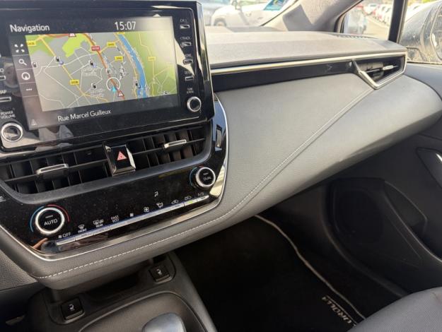 TOYOTA Corolla Hybrid Dynamic Business  1.8 122 ch 