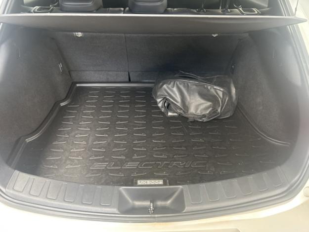 LEXUS UX 300E Luxe  UX 300E ELECTRIQUE LUXE