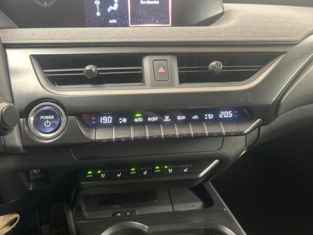 LEXUS UX 300E Luxe  UX 300E ELECTRIQUE LUXE