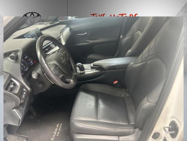 LEXUS UX 300E Luxe  UX 300E ELECTRIQUE LUXE